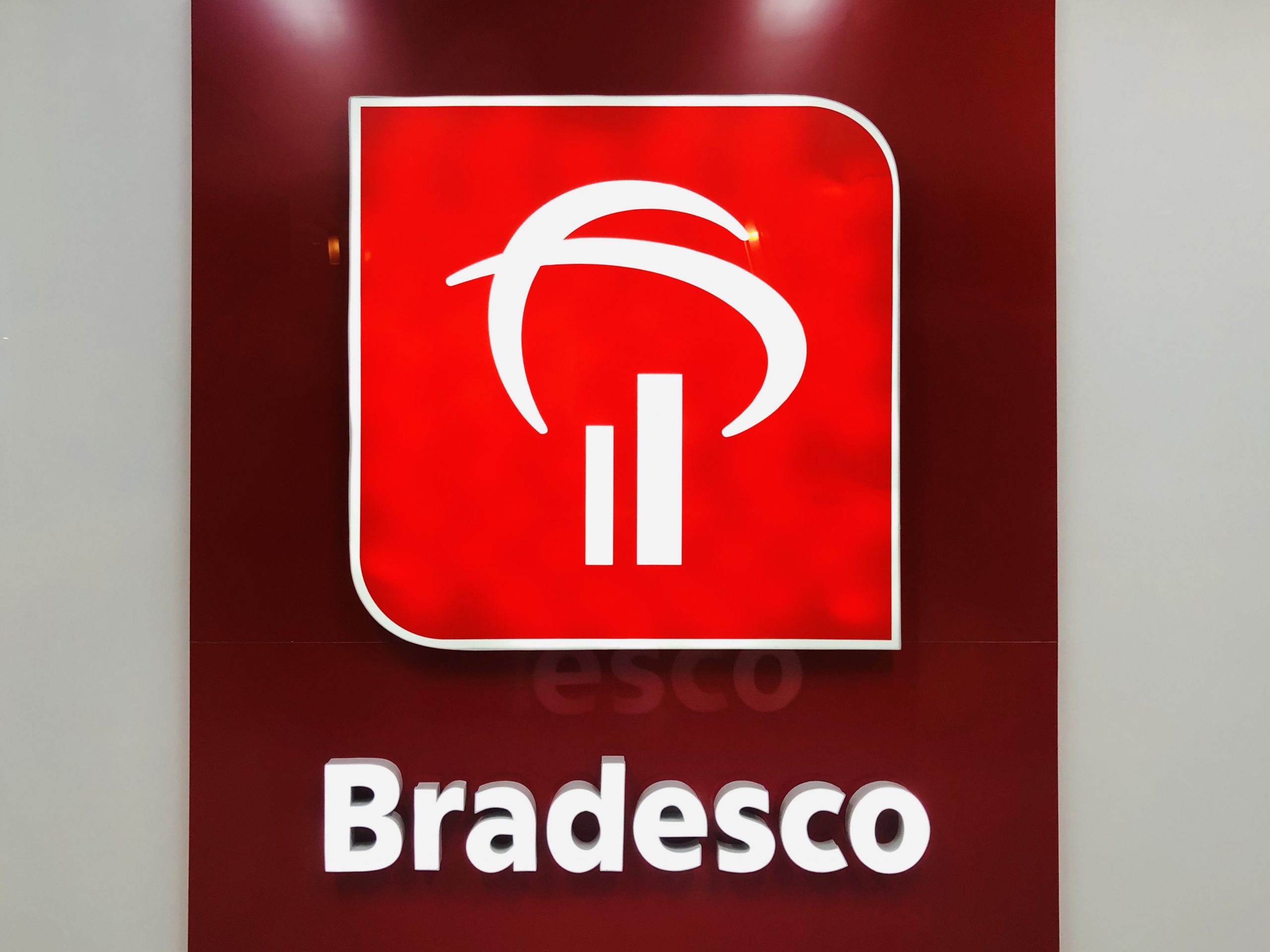 Bradesco Cartão de Crédito - Aprenda Solicitar Agora