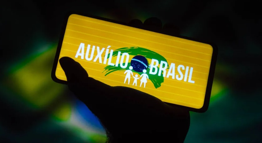 Indenização R mil do Auxílio Brasil | Selecione uma opção: