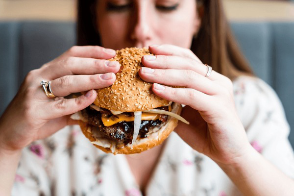 Alimentos a Evitar na Gestação: Guia Completo